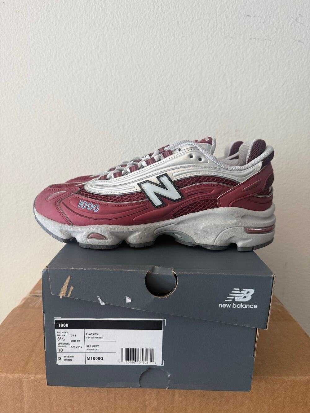 New Balance 1000 M1000Q Red Grey Silver Men’s Size 8.5 Women’s 10 Sneakers